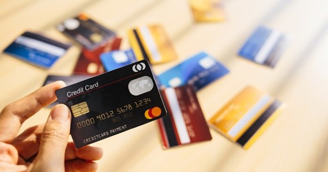 Những ưu nhược điểm khi mở thẻ tín dụng