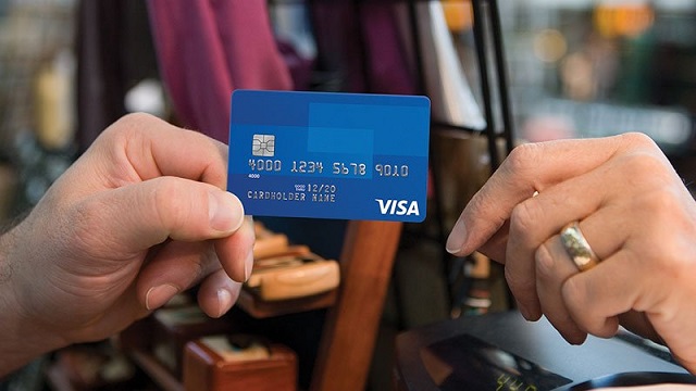 Thẻ tín dụng quốc tế Visa là một loại thẻ đặc biệt do ngân hàng phát hành nhằm giải quyết những nỗi lo tài chính trước mắt cho khách hàng