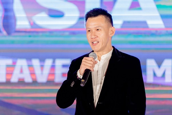 Ông Samuel Tang, Giám đốc Cấp cao Phát triển Kinh doanh tại Huobi Global chia sẻ tầm nhìn của Huobi tại sự kiện.